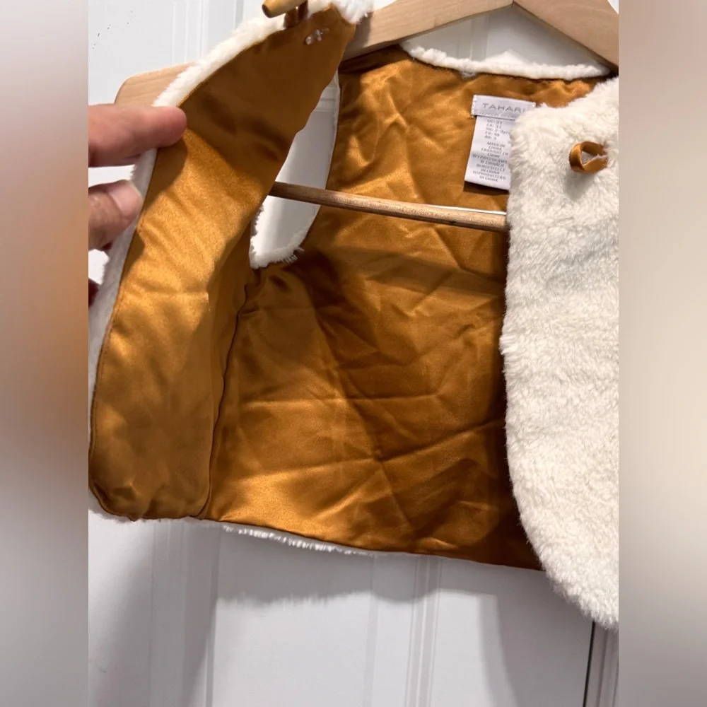 Tahari Faux Fur Vest in Cream and Tan